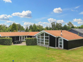 Holiday home Væggerløse CCXVI, Bogø By